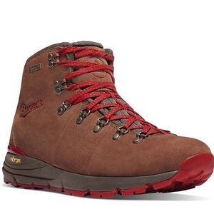 Danner Mountain 600. 4.5” Tall Waterproof Boots.